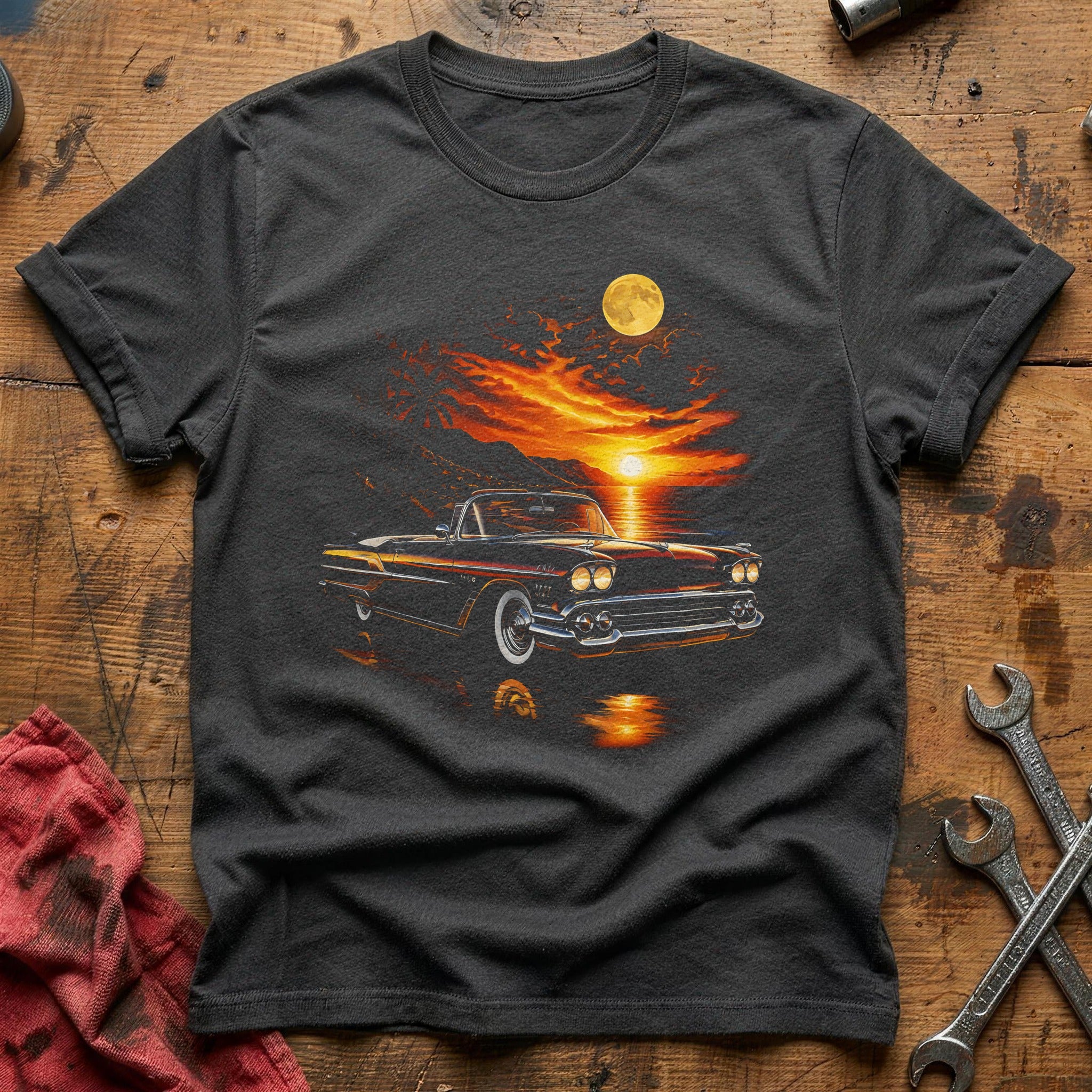 Classic Car Sunset Moon T-Shirt - Charcoal