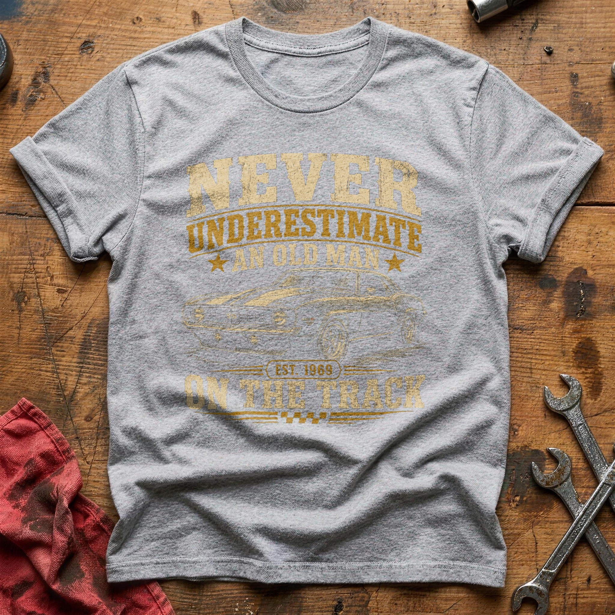 Underdog on Asphalt T-Shirt - Sport Grey