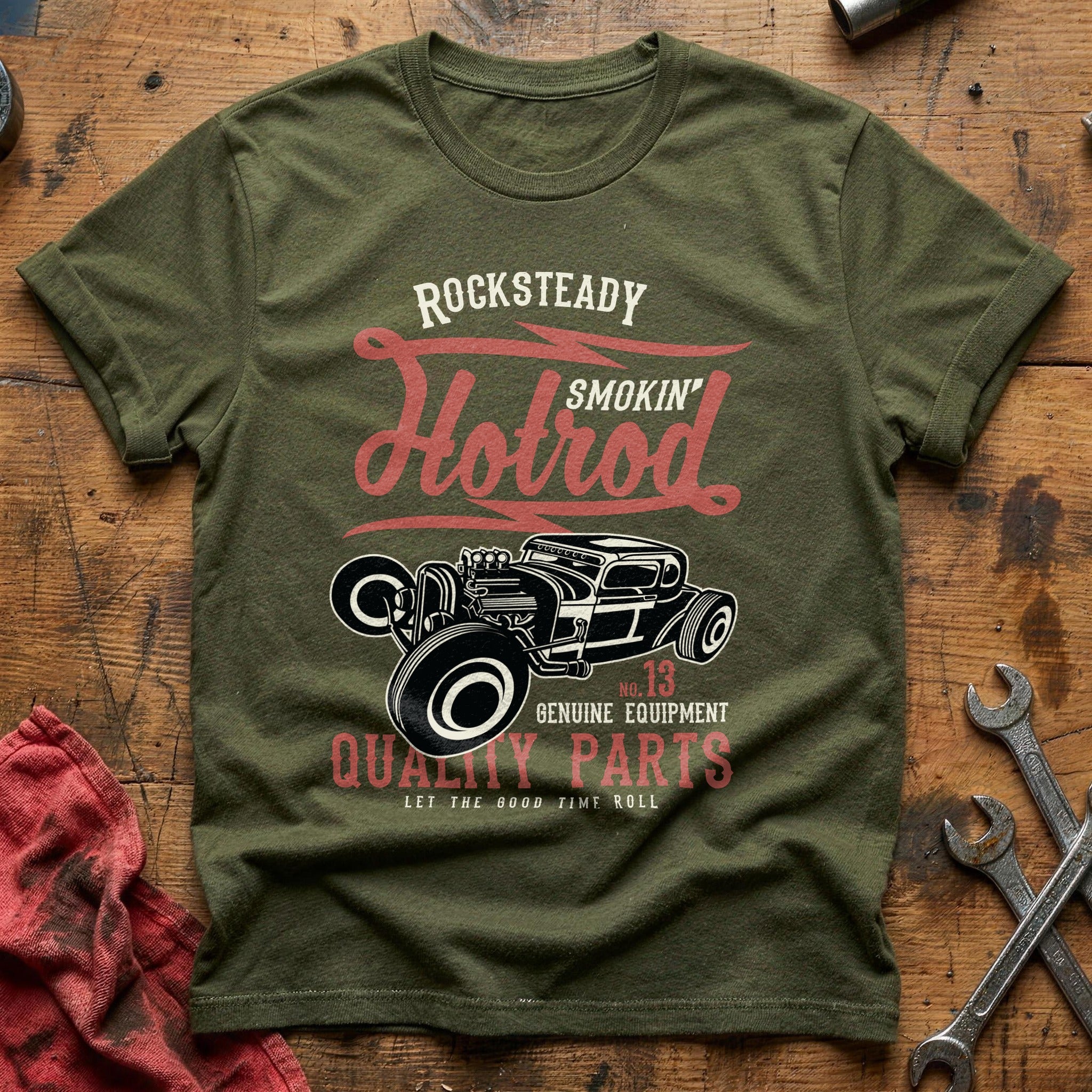 Smokin hotrod quality parts T-Shirt - Military Green