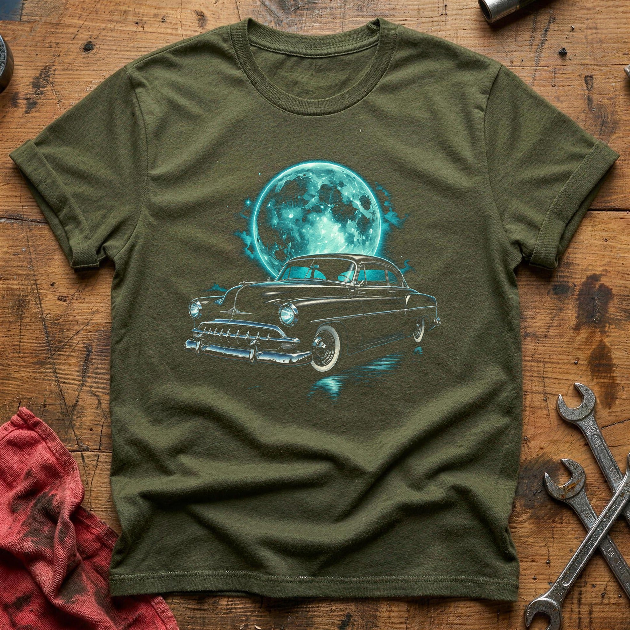 Vintage Car Moon Night T-Shirt - Military Green