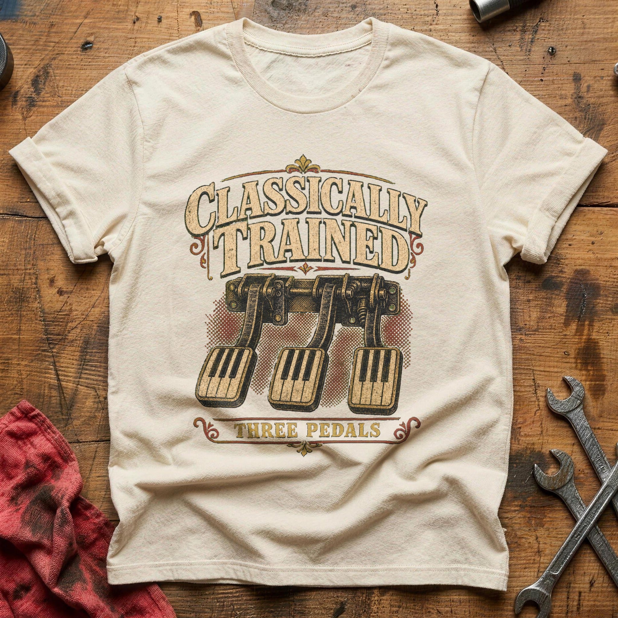 Three Pedal Royalty T-Shirt - Natural