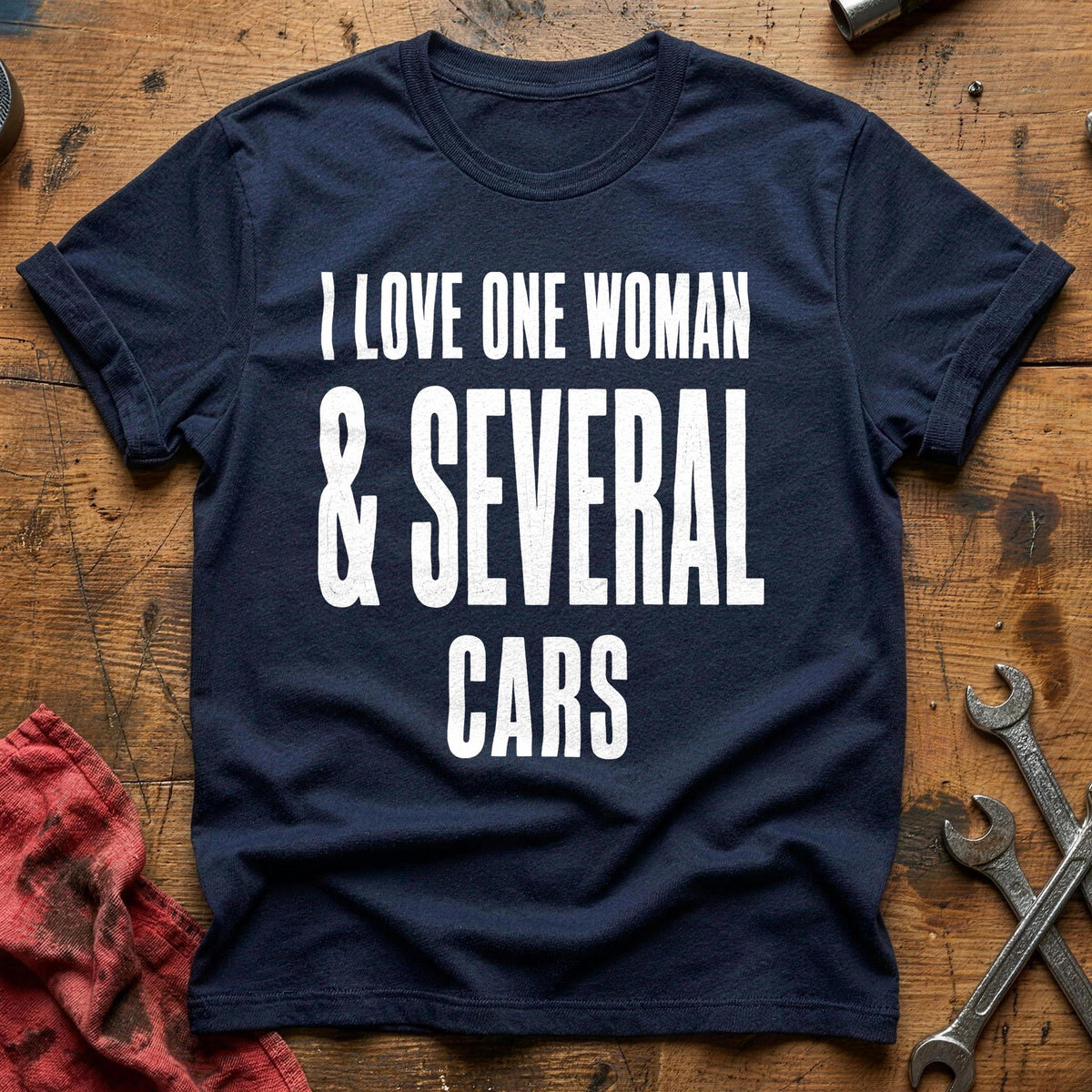 I Love One Woman And Several Cars 95 T-Shirt - Navy