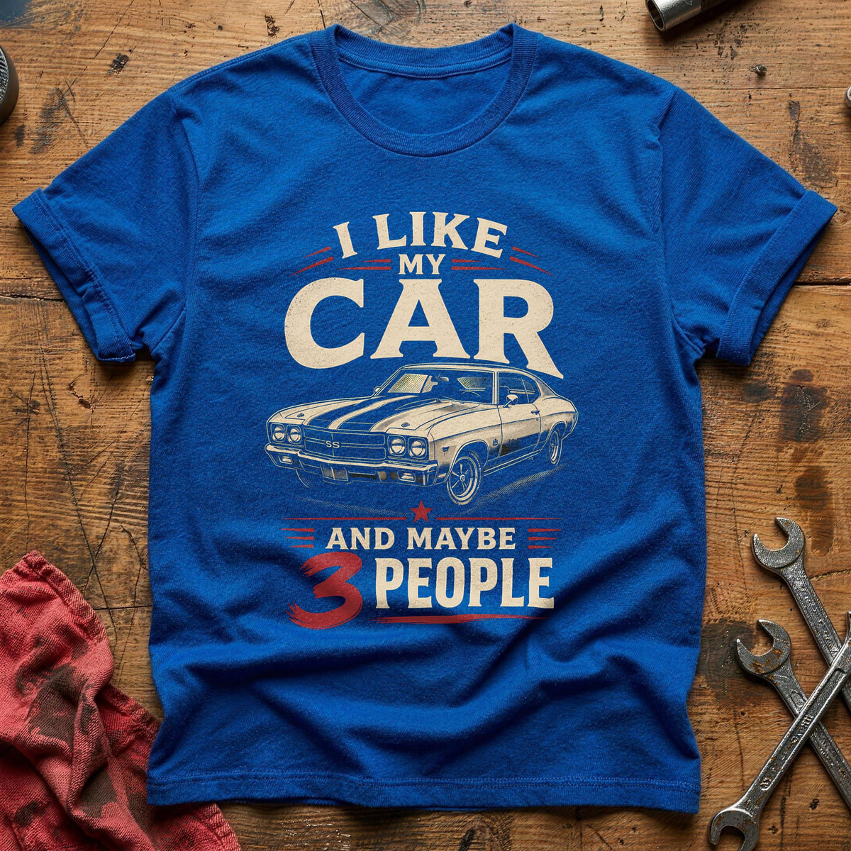 Car And 3 People 43 T-Shirt - Royal