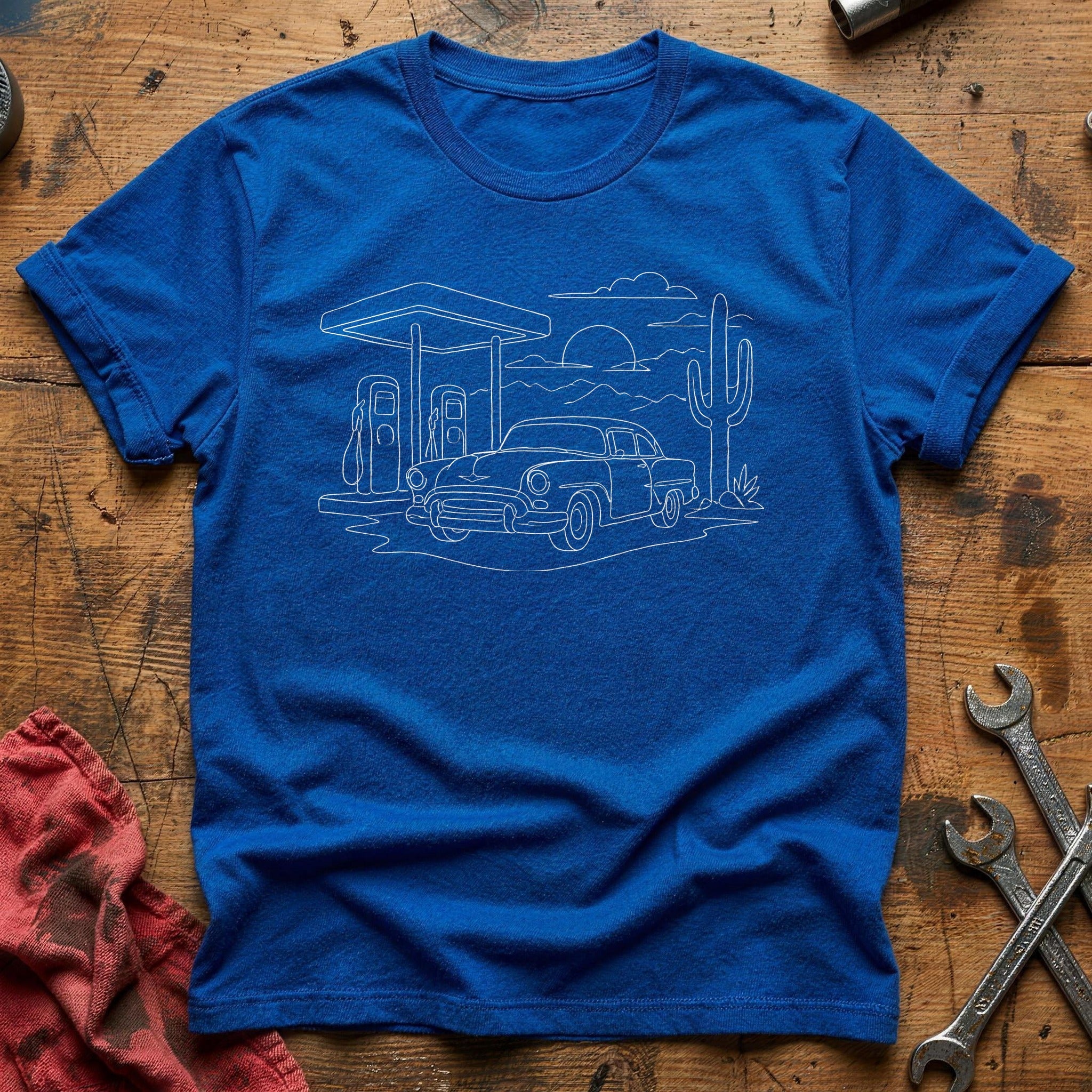 Car Desert Gas Station 23 T-Shirt - Royal