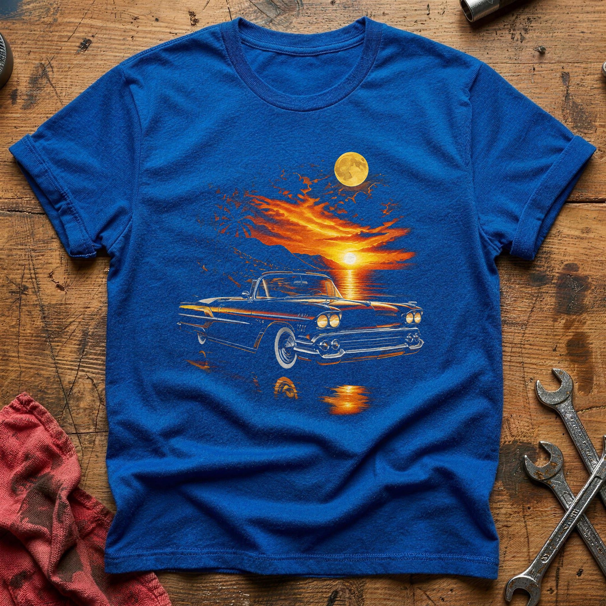 Classic Car Sunset Moon T-Shirt - Royal