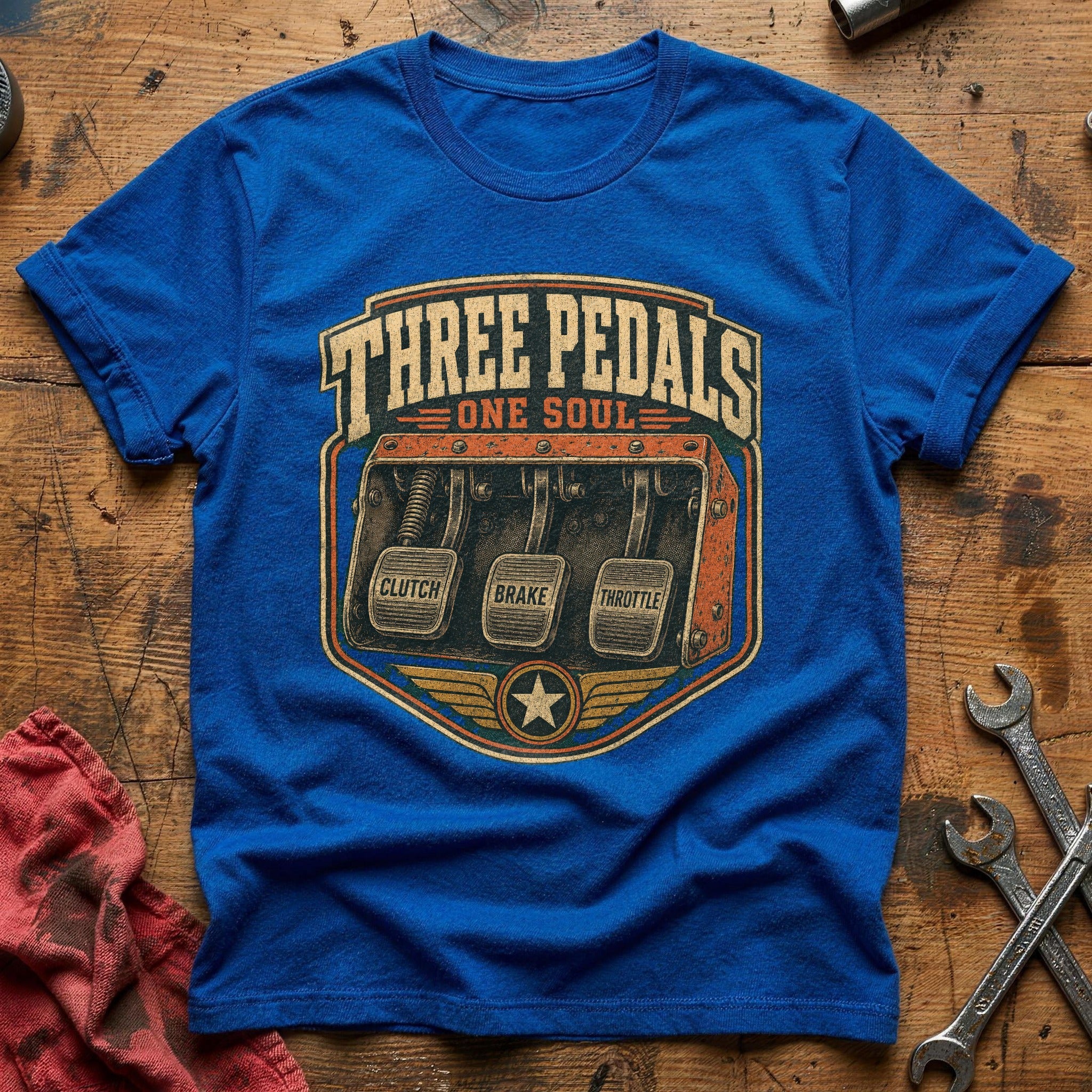 Three Pedal Salute - Royal
